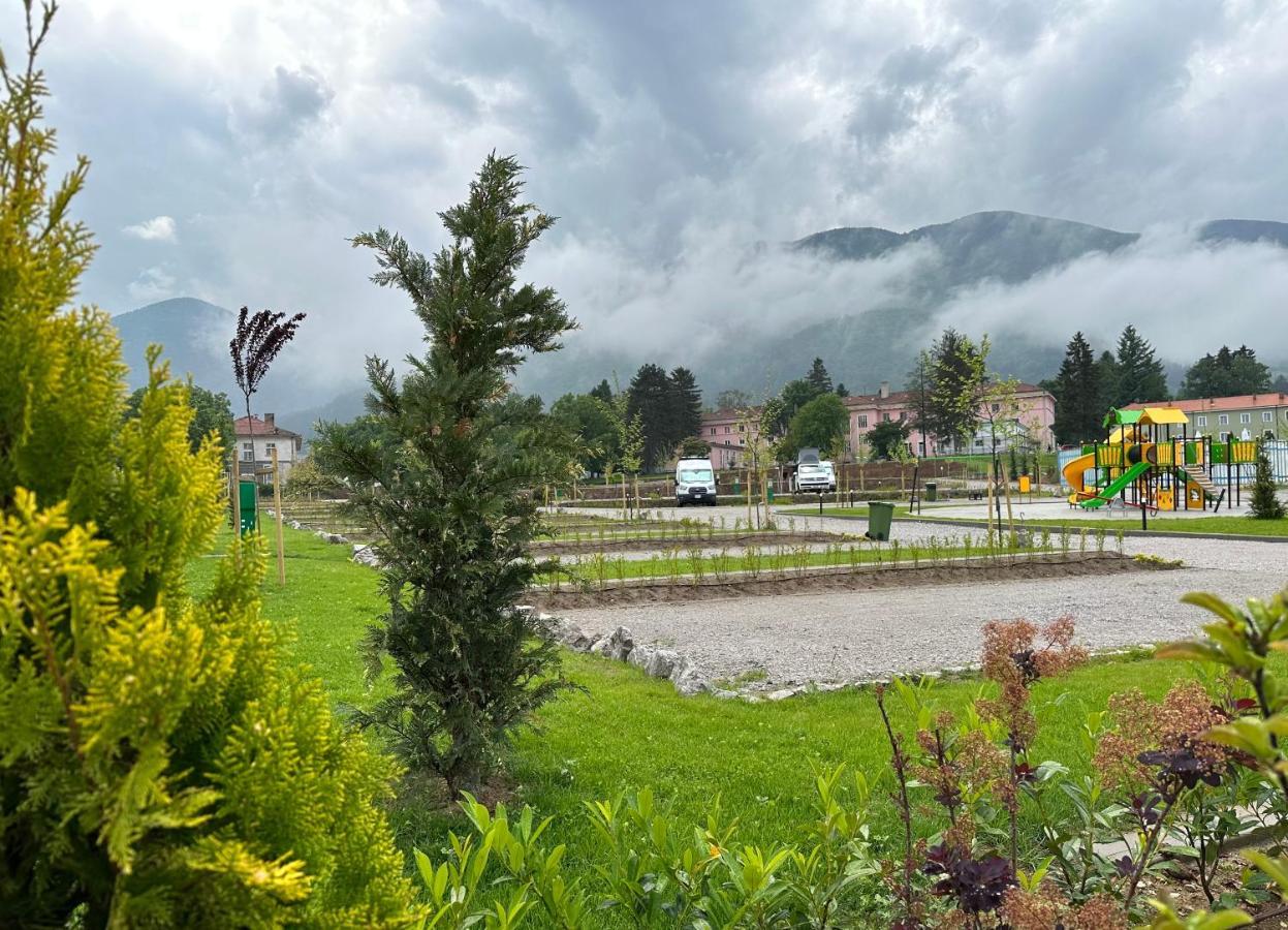 7 Lakes Camping Sapareva Banya Extérieur photo