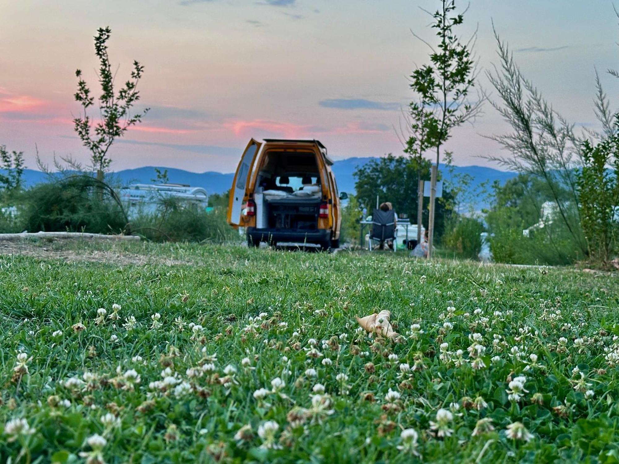 7 Lakes Camping Sapareva Banya Extérieur photo